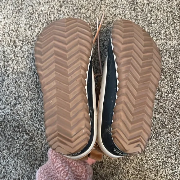 SOREL kids duck boots - Picture 3 of 4